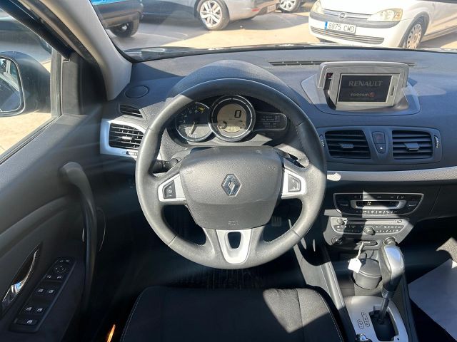 RENAULT MEGANE DYNAMIQUE 2.0 AUTO SPANISH LHD IN SPAIN 89000 MILES 1 OWNER 2011